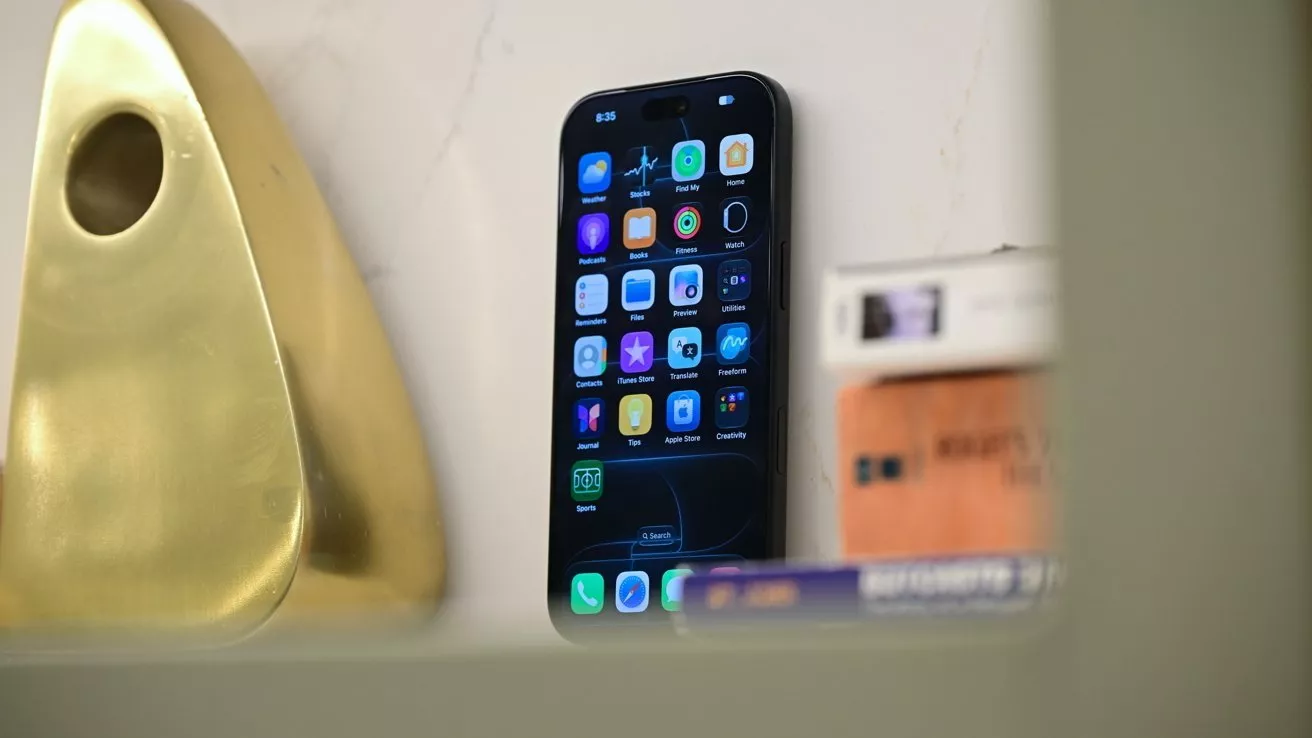 Tampilan layar utama iPhone 18 Pro Max yang menggunakan pembaruan iOS 27.0.1.
