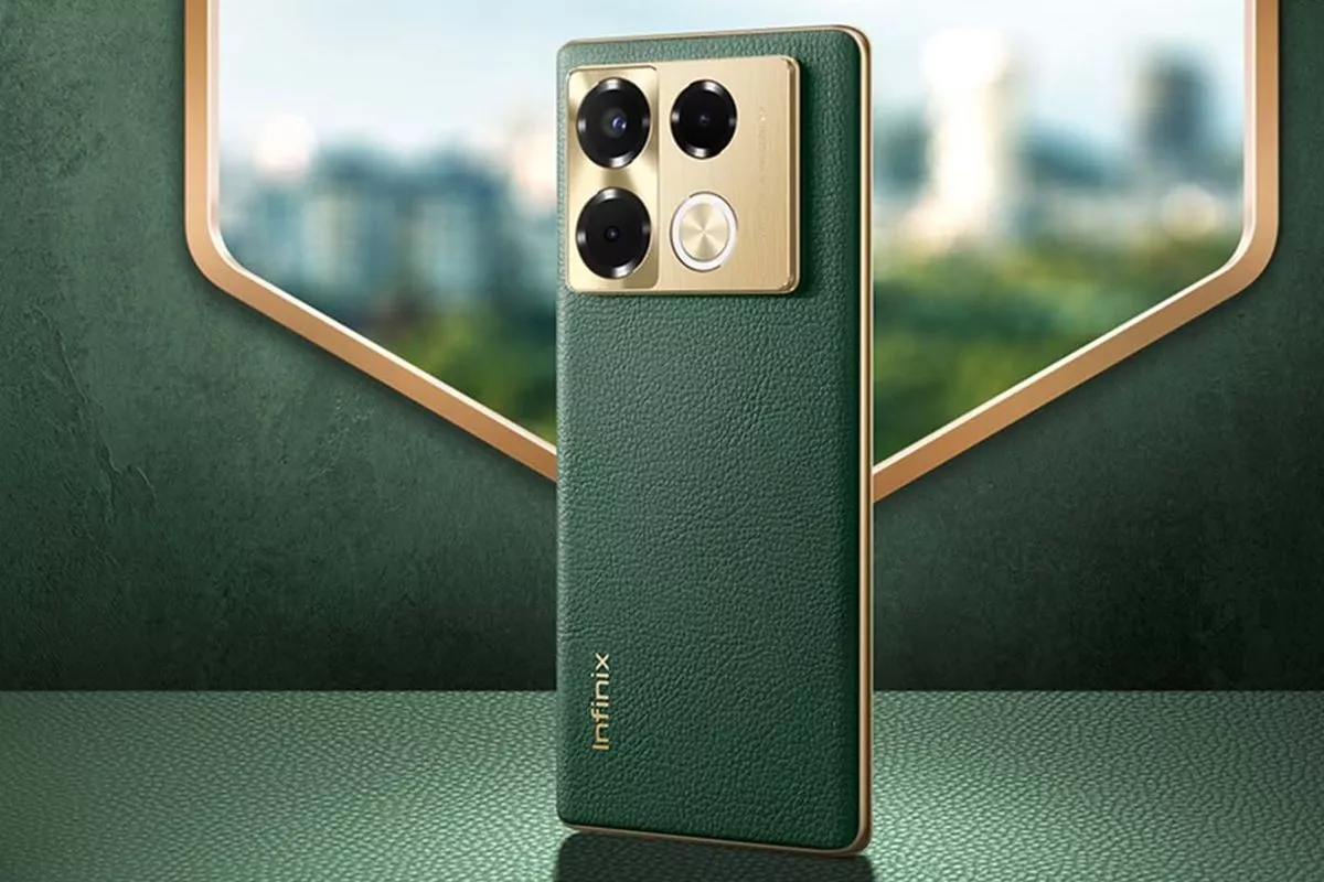 HP kamera 200 MP Infinix Note 40 Pro warna hijau bodi tekstur kulit dengan aksen emas