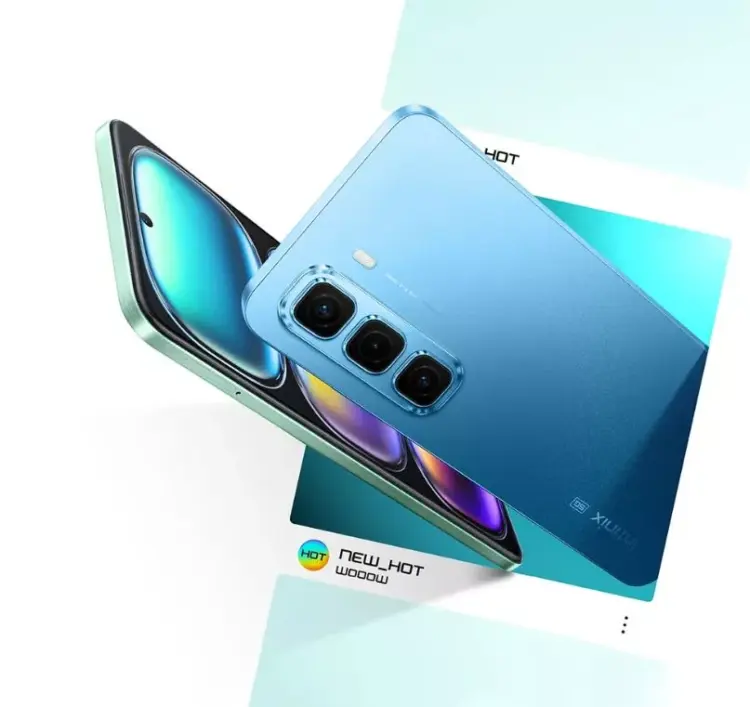 Tampilan bodi depan dan belakang smartphone Infinix Hot warna biru cerah. HP Android Murah