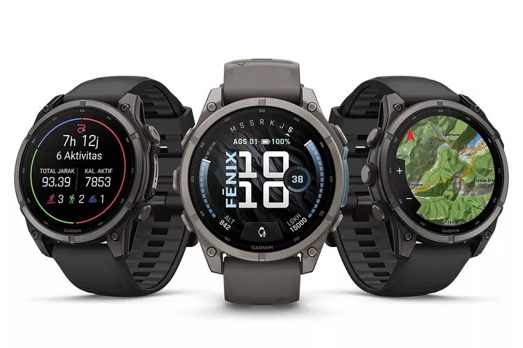 Tampilan layar dan fitur navigasi GPS pada smartwatch Garmin Fenix 9 terbaru.