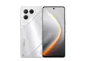 Tampak depan dan belakang HP 2 Jutaan Tecno Pova berwarna putih dengan desain futuristik.
