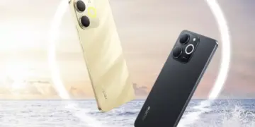 Dua unit HP 1 Jutaan merek Realme warna emas dan hitam dengan desain bodi belakang premium.