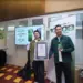 Peluncuran resmi Vivo V80 Lite 5G di Indonesia dengan pameran rekor dan unit produk.